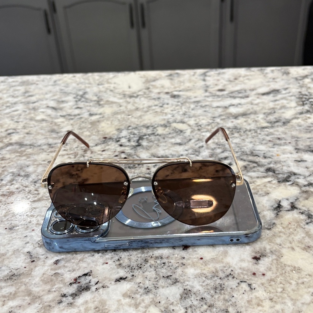 Stylish Brown and gold Aviator Sunglasses
